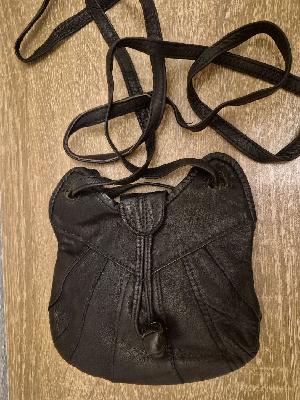 Borse da donna: Vintage Ledertasche, schwarz, klein. – Usato da Bern venduto da Rou_rsz5 5