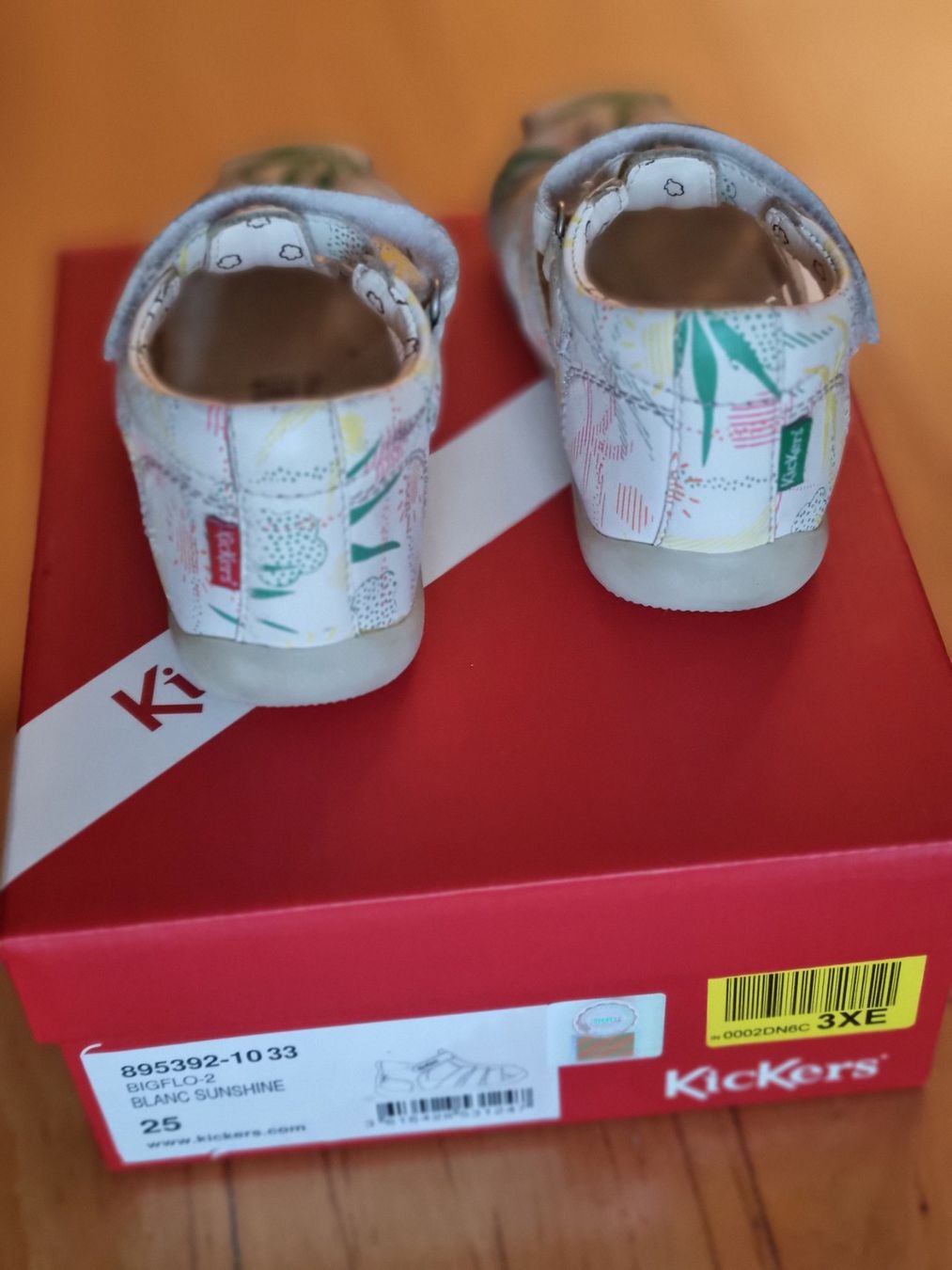 Kickers Scarpe per ragazzi: Kickers Sandalen aus Leder Gr 25 "Big Flo 2" – Usato da Bäch SZ venduto da cri_87ts 3