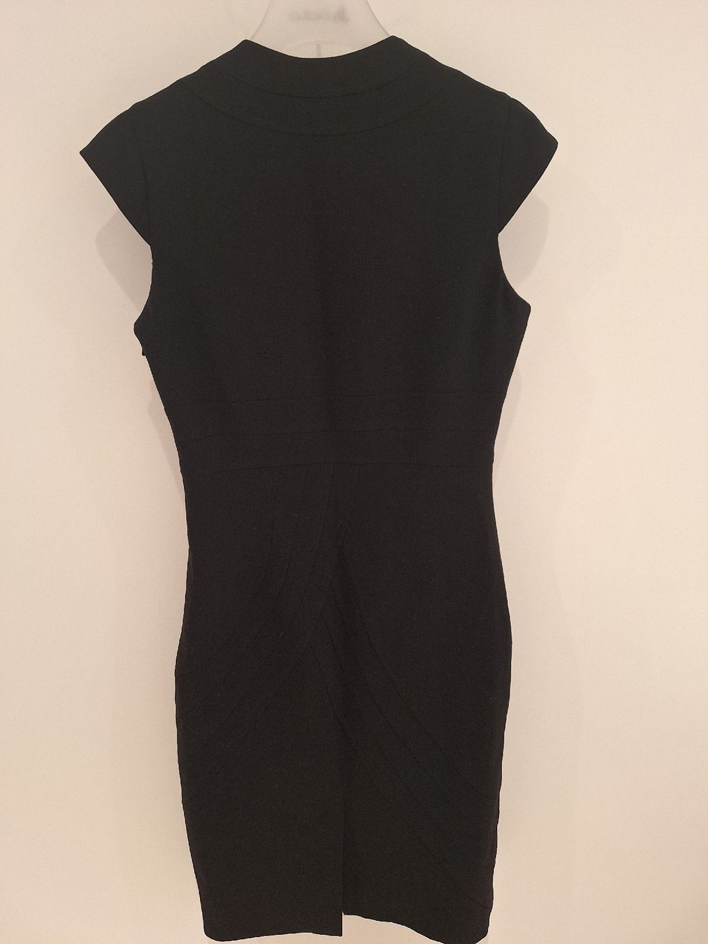 Karen Millen Vestiti: Karen Millen dress. Figure fitting. – Usato da Cham venduto da Drukkerij 2