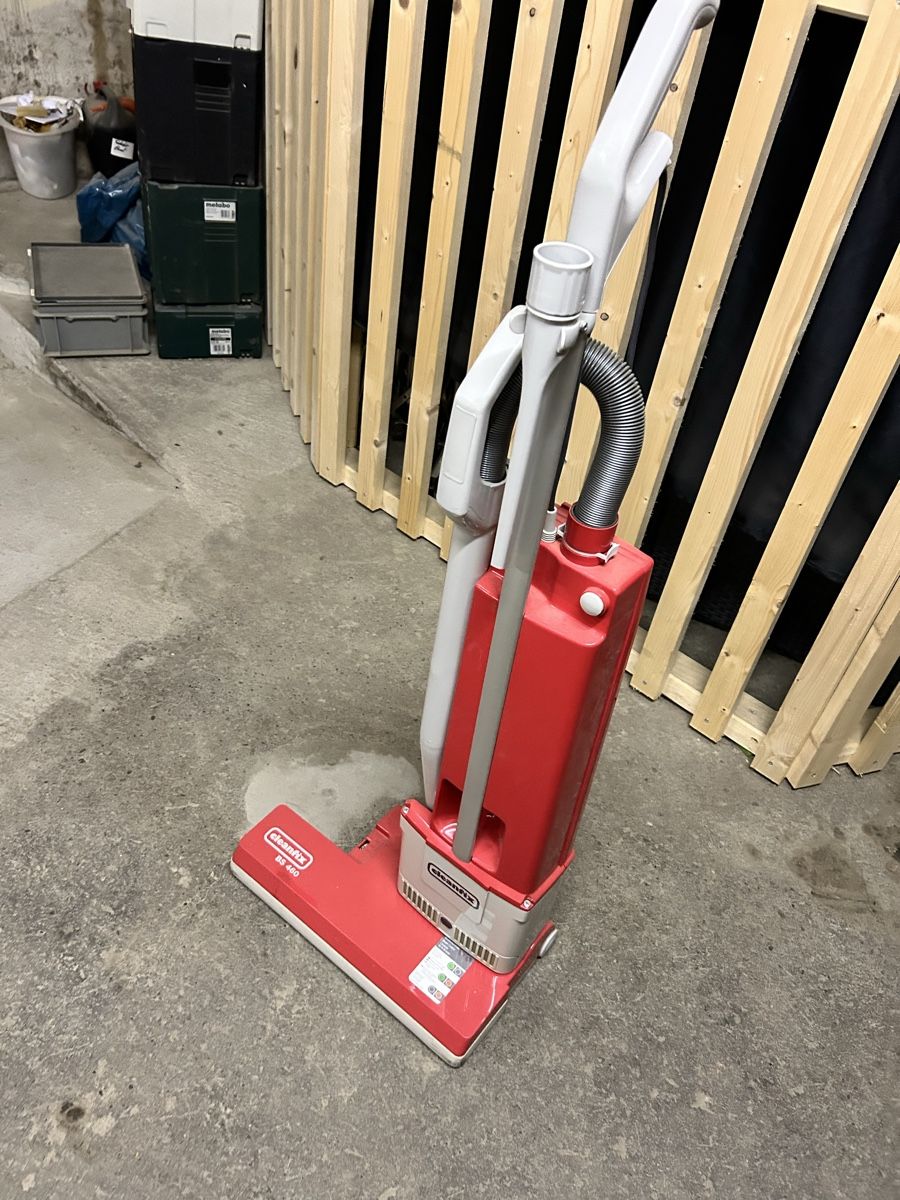 Tutte le macchine: Bürstsauger Cleanfix BS 460 – Usato da Langnau i. E. venduto da PSS-212