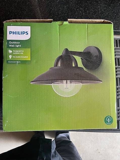 Philips Lampen: Lampe extérieure Philips Cormorant black – Neu und originalverpackt aus Saules von Pathan