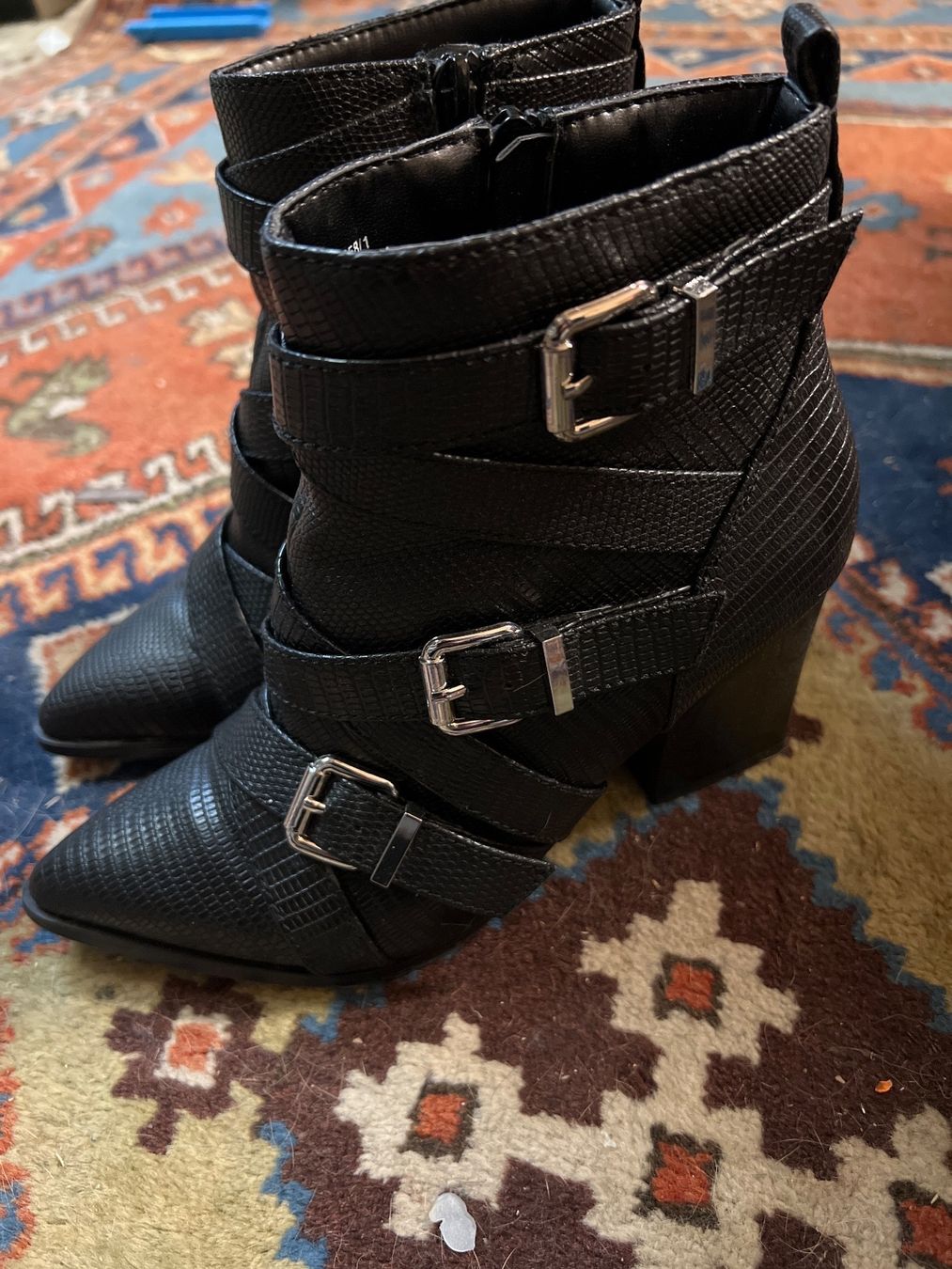 Scarpe da donna: Damen Stiefeletten schwarz(d) – Usato da Rorschach venduto da TimelessTrading