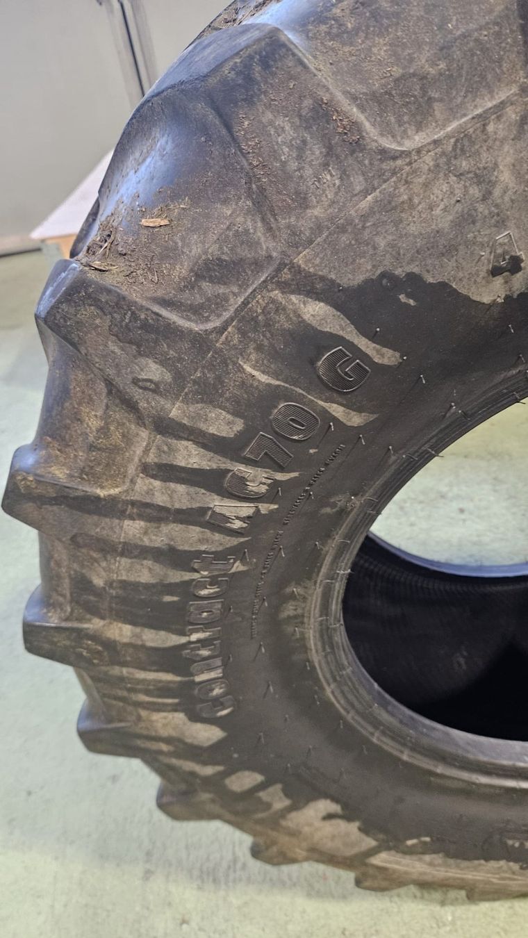 Continental Pneumatici & Ruote complete: Reifensatz Continental 425/75R20 MPT – Usato da Lätti venduto da baumi02 3