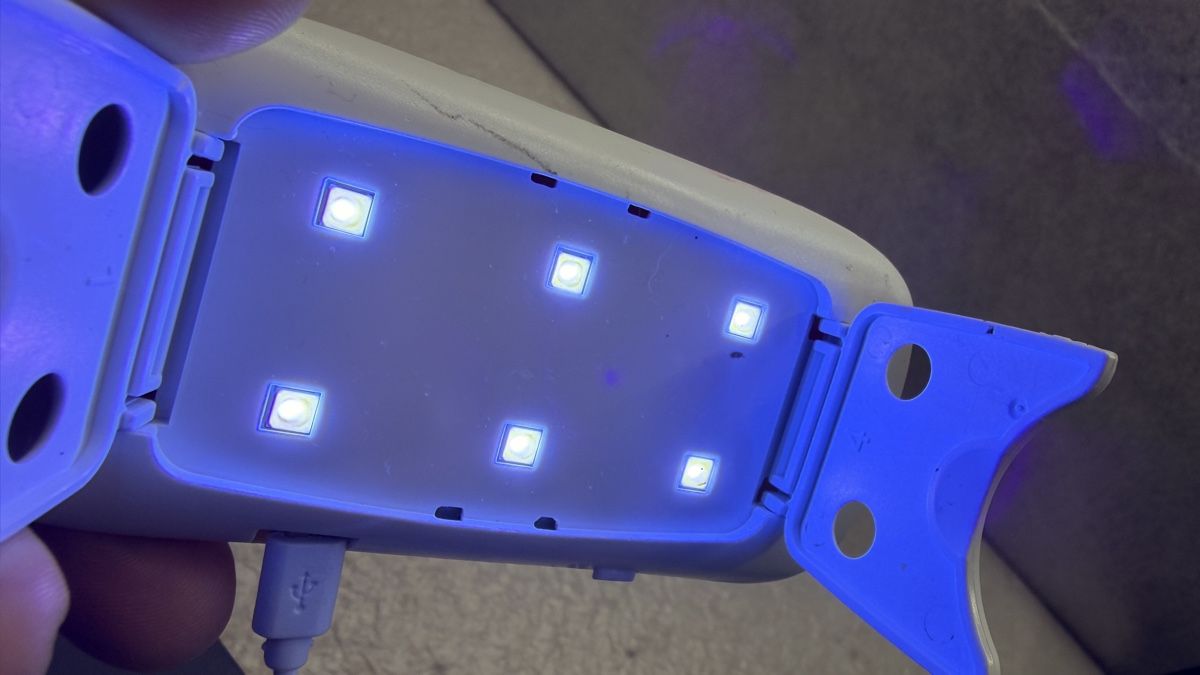 Künstliche Fingernägel: DIY Nagelset mit Lampe, Tips, Feilen, Nagellackentferner – Gebraucht aus Rotkreuz von perlengott 2