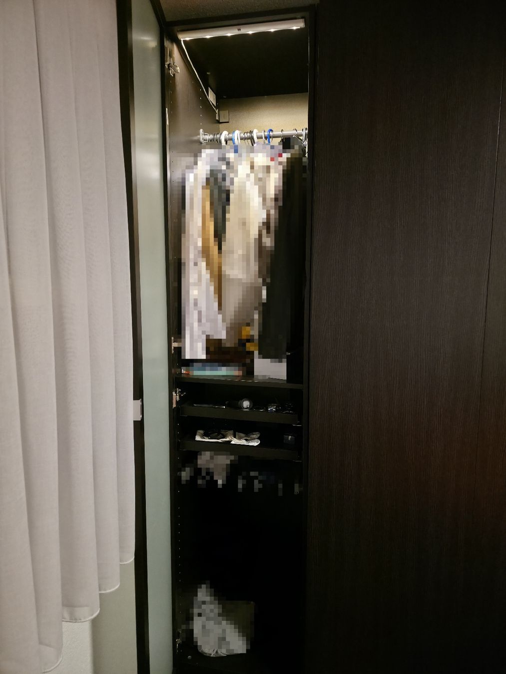 Ikea Armadi: Ikea PAX Kleiderschrank – Usato da Menziken venduto da TheManiimal 2