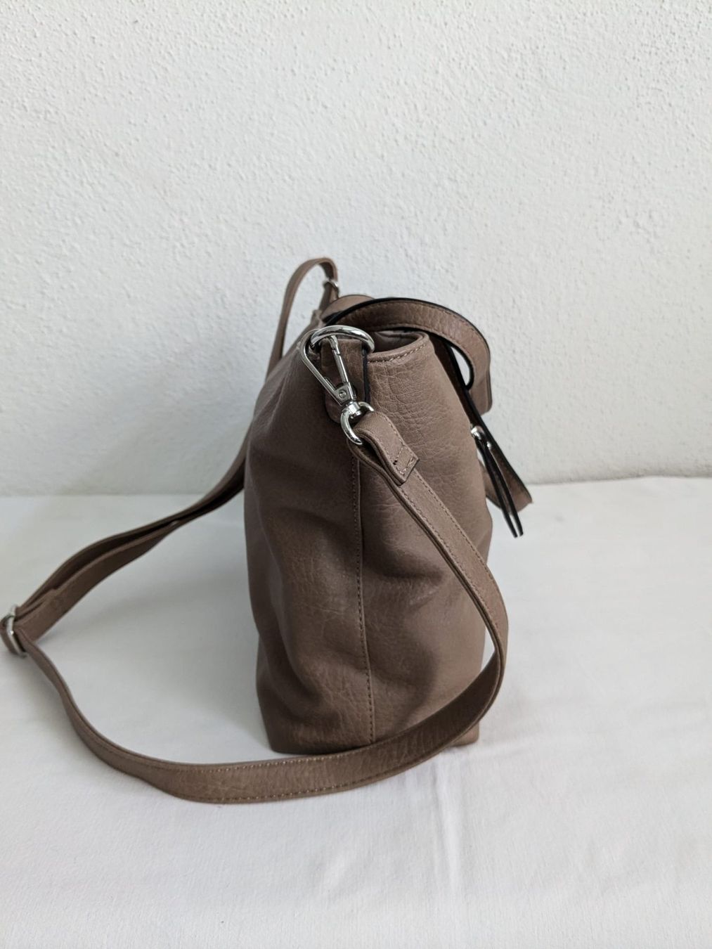 Taschen für Damen: Damentasche Emily&Noah – Gebraucht aus Weinfelden von blaukreuz_brocki_TG 2
