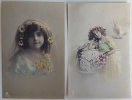 2x AK von 1909/10: Mädchen mit Blumen