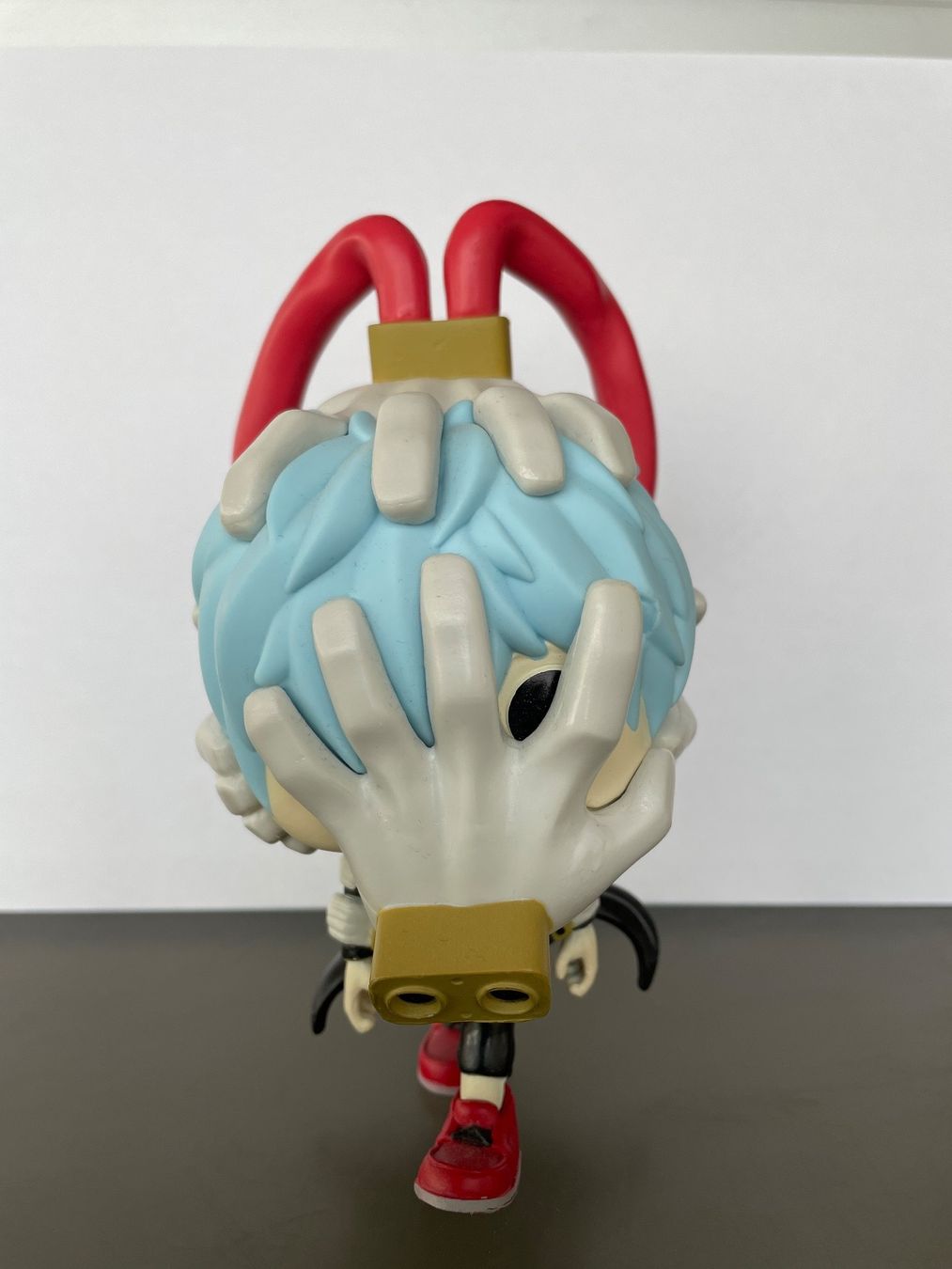 Statuette: Shigaraki Figur – Usato da Au ZH venduto da Valeleti