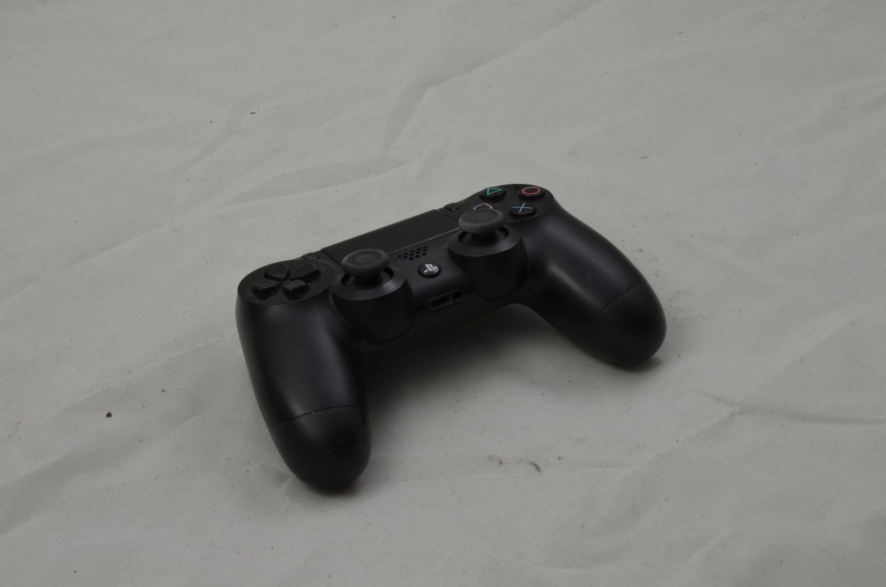 Controller: Sony Playstation 4 Original Controller – Usato da Buchs AG venduto da SellAndBuyX 2