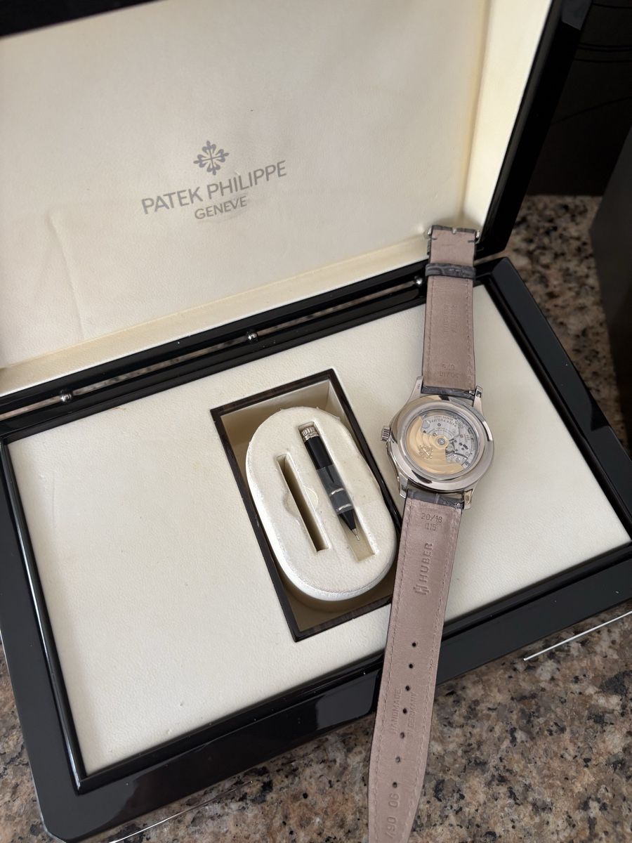 Patek Philippe Orologi: Patek Philippe Annuel Calender 5205G-013 – Usato da Rüti ZH venduto da Schoele61 3