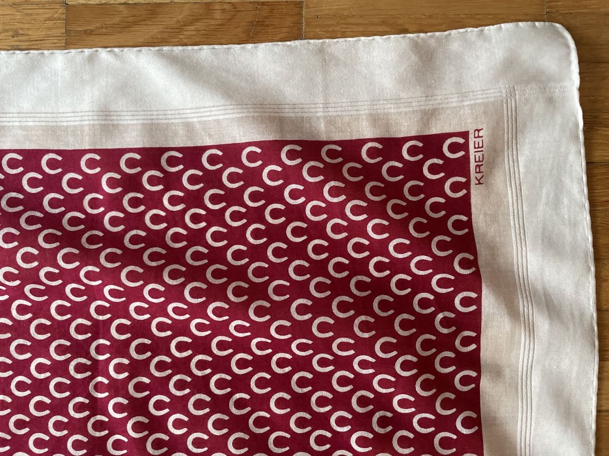 Foulards, Tücher & Schals: Kreier Scarf Red White Pattern 45X45 cm Good Condition – Neu (gemäss Beschreibung) aus Neuchatel von shi_9fzw 2