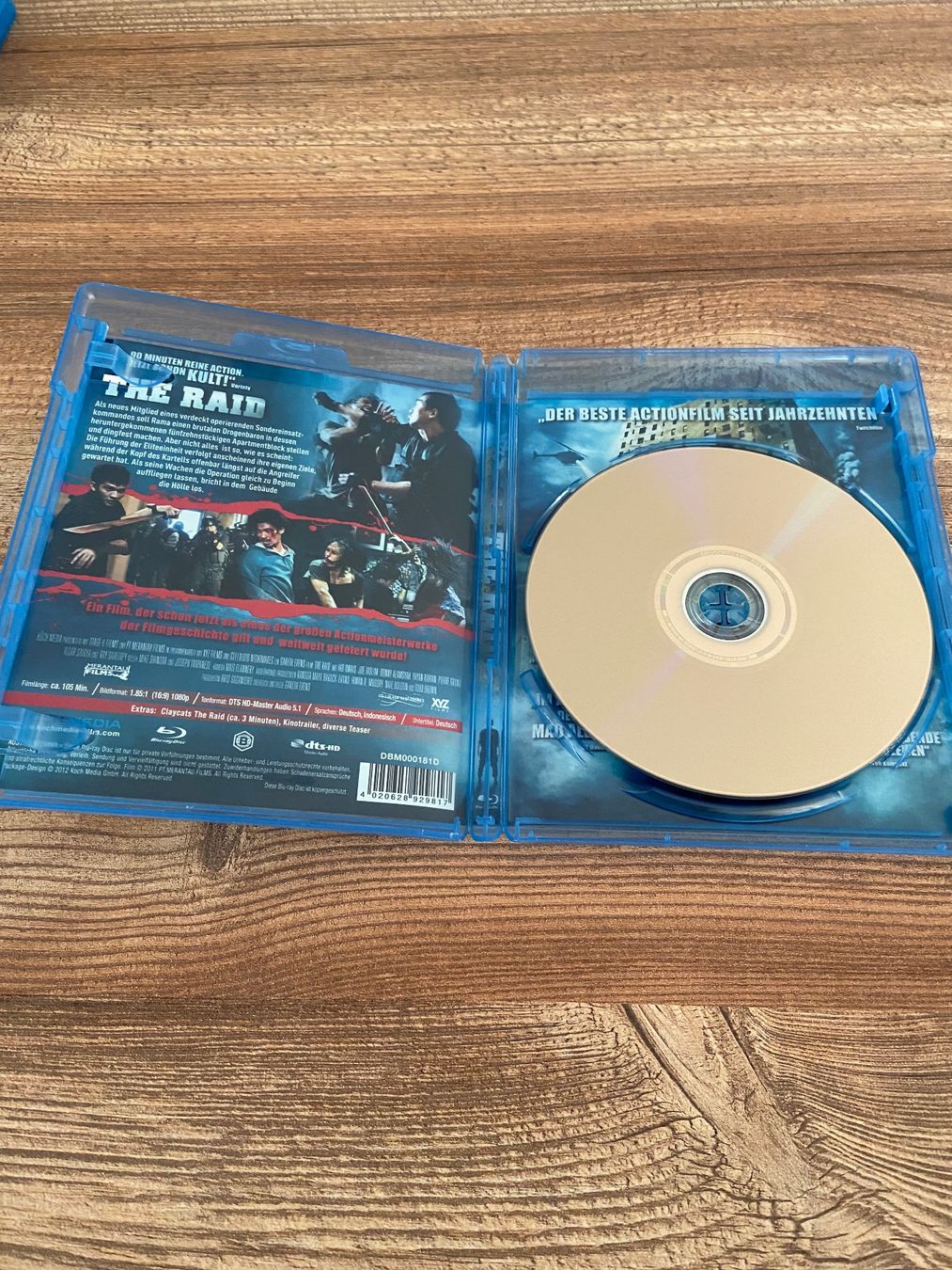Tutti i DVDs: The Raid Blu-ray+DVD in Top Zustand! – Usato da Hasle LU venduto da P89erni01 3