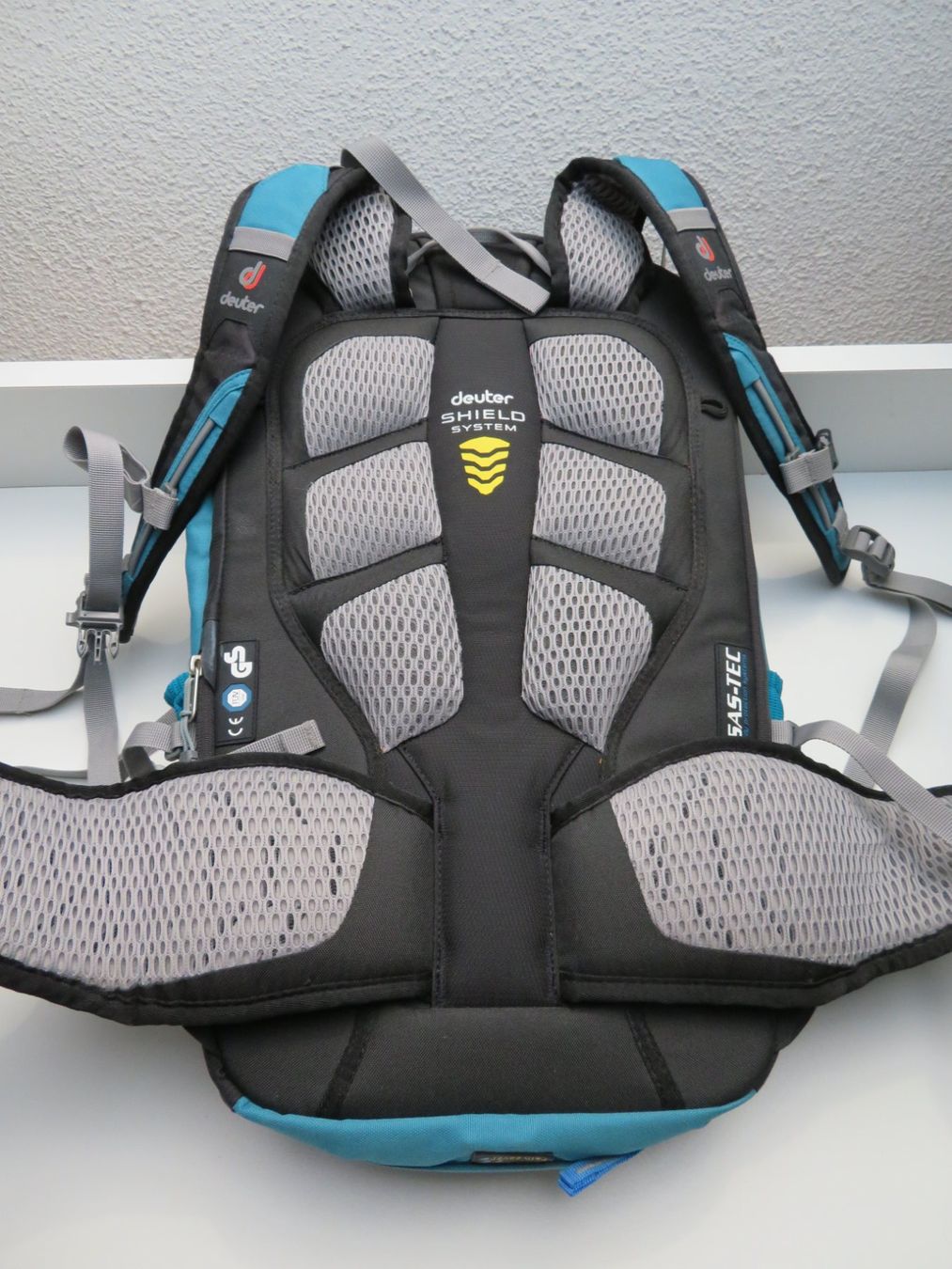 Zaini: Deuter Protektor Rucksack – Nuovo (secondo la descrizione) da Zürich venduto da bikesearcher 2