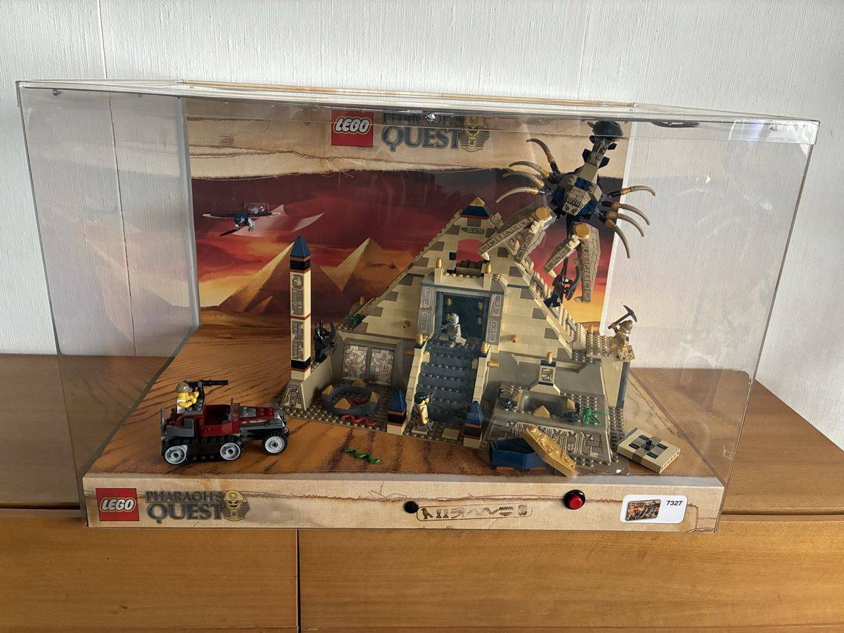 Vetrine: Lego Werbung Display Dekoration in Plexiglas Vitrine – Usato da schönenwerd venduto da quartier9