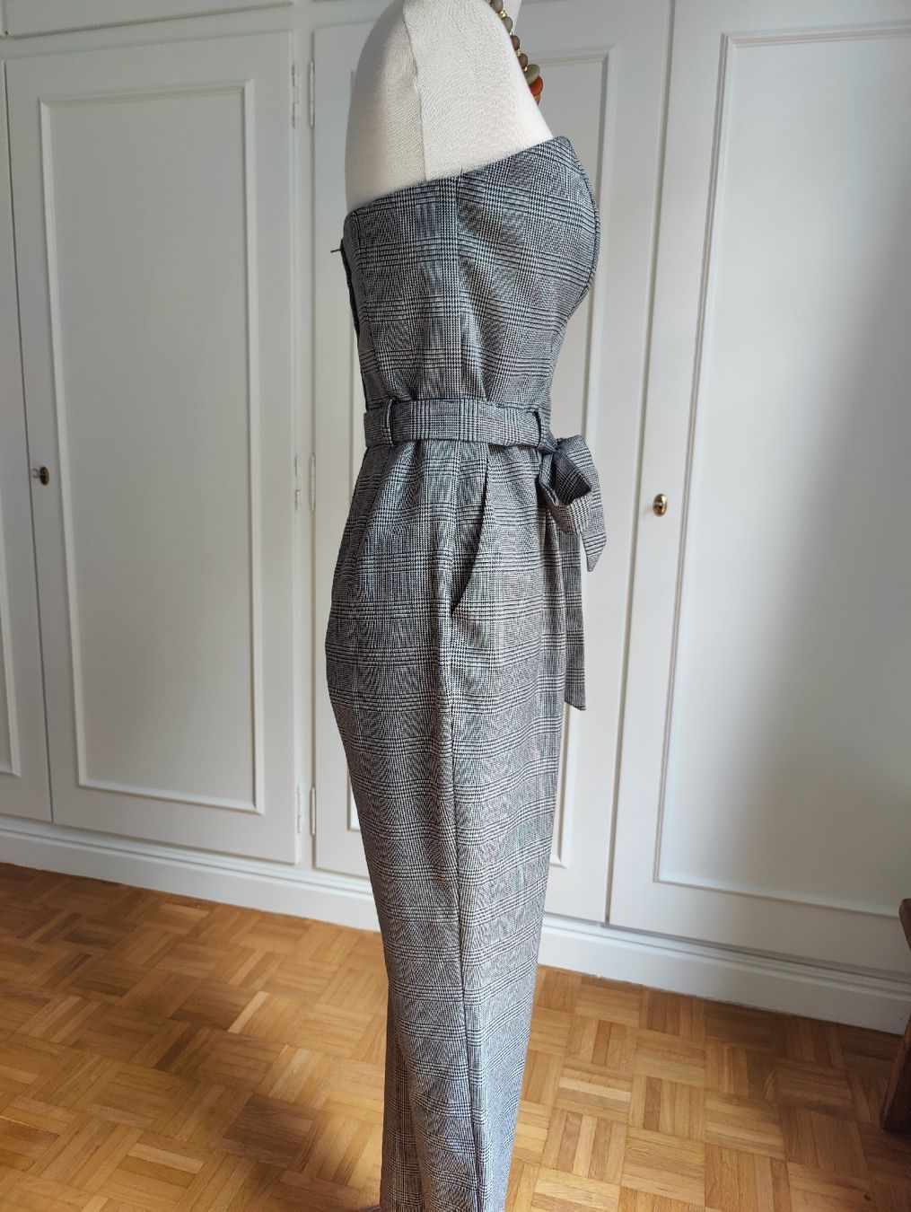 Tute: Strapless Plaid Corset Jumpsuit Belted Overall S – Usato da La Tour-de-Peilz venduto da dAutrefois 2
