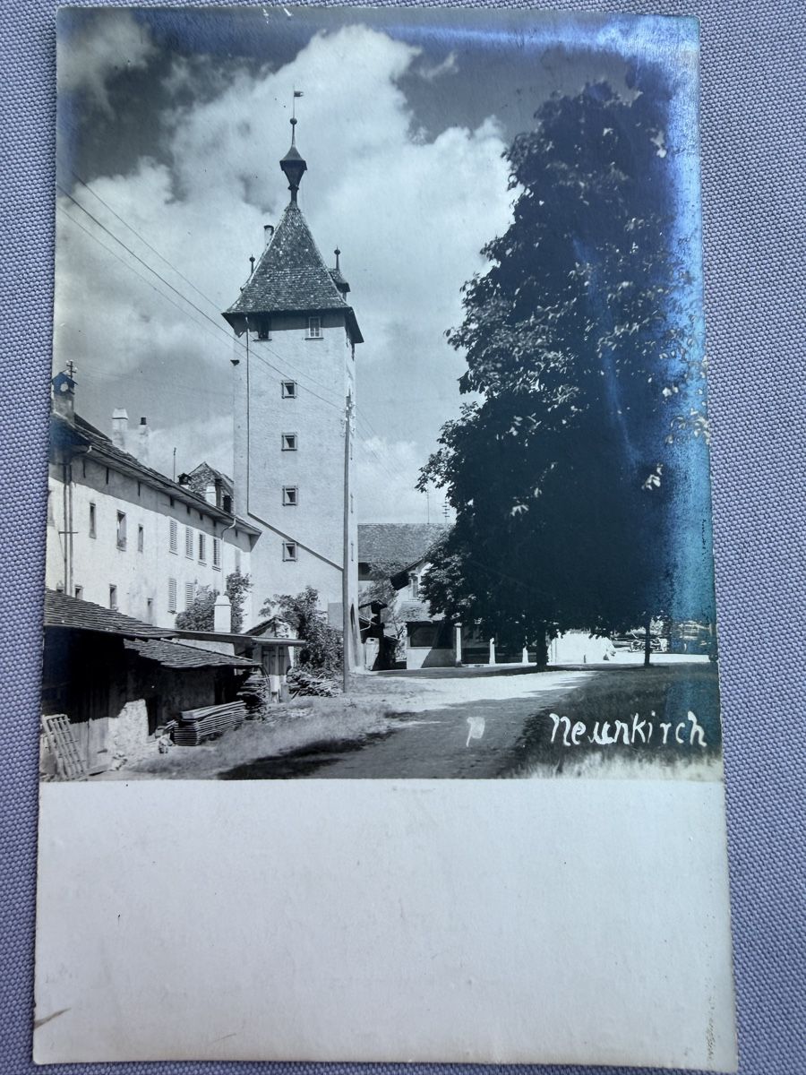 Cartoline postali: Ansichtskarte Neunkirch mit Feldpost Stempel gelaufen – Usato da Chur venduto da fishmob1983