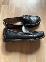 Black Pielsa Penny Loafers, Size 9