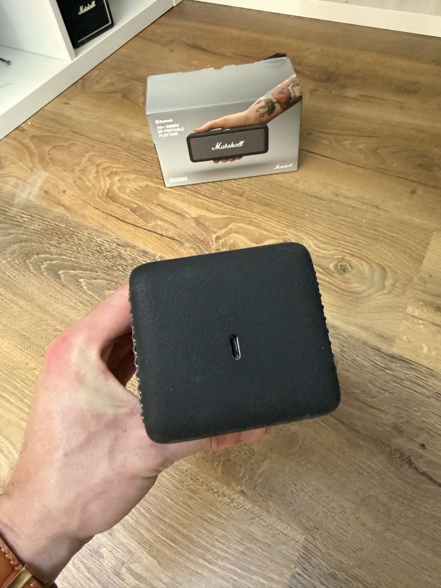 Marshall Casse acustiche: Marshall Emberton Bluetooth Lautsprecher – Usato da Bassersdorf venduto da Stanleykubrick98 2