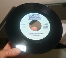 Natural Vibes – Life Inna Prison 7" dancehall exellent-! gut