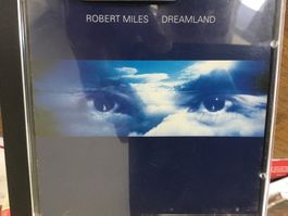 Robert Miles - Dreamland CD Album  🙋🏻‍♀️