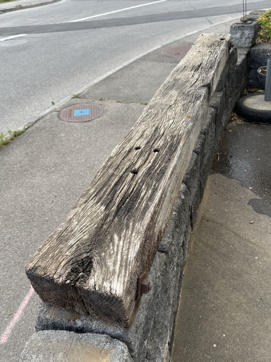 Articoli in legno: Eisenbahnschwelle Eiche Massivholz – Usato da Faulensee venduto da antom01 2