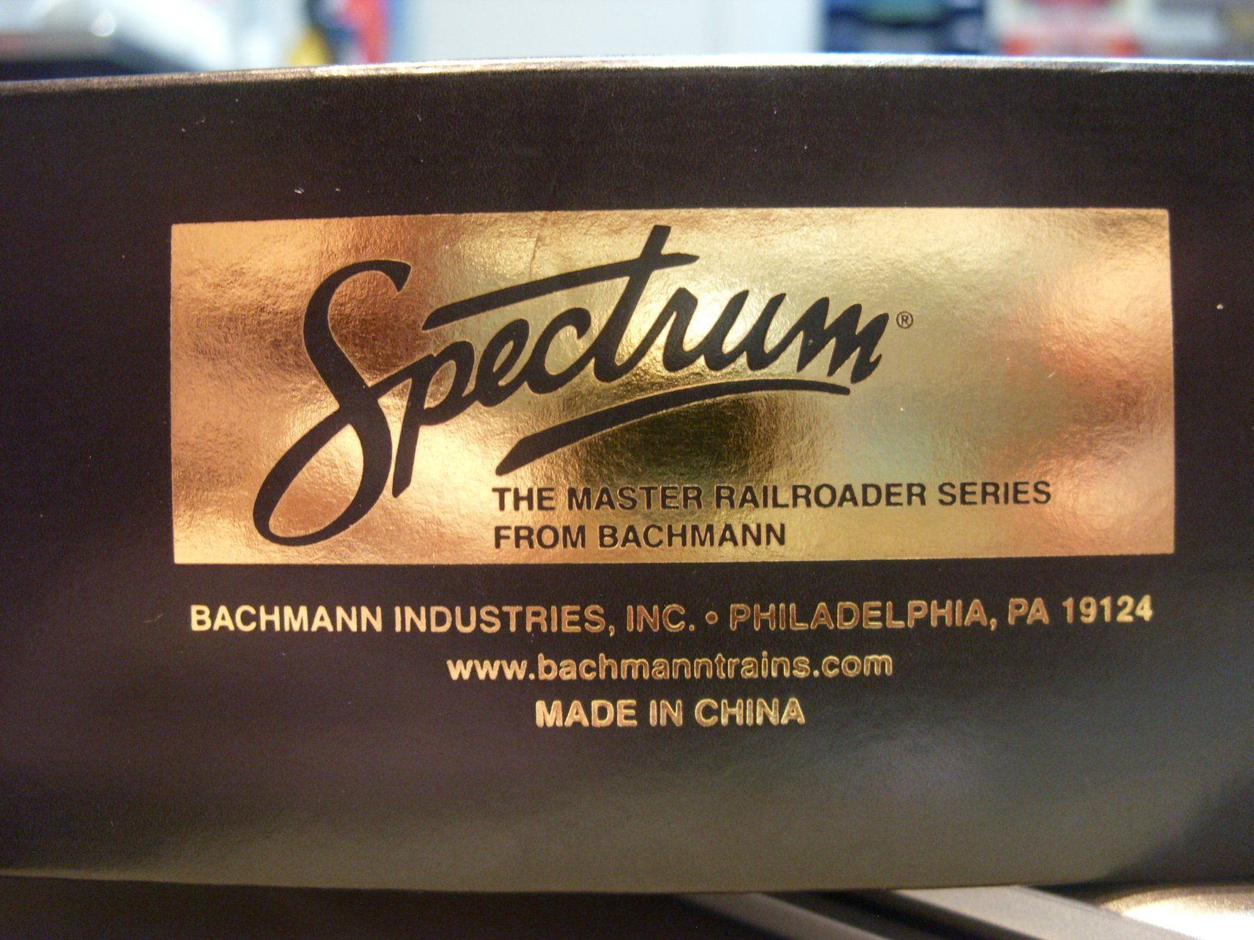 Spectrum Modellini di ferrovie: Spectrum (Bachmann)  H0  Dash 8-40CW Conrail DC analog – Nuovo (secondo la descrizione) da Untersiggenthal venduto da Gumel50 8