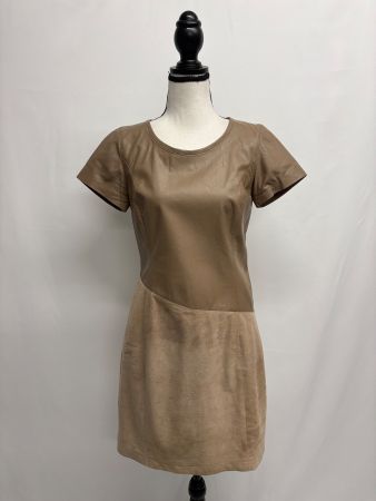 Leonardo Lederkleid Wildleder braun Gr. 36 kurzarm