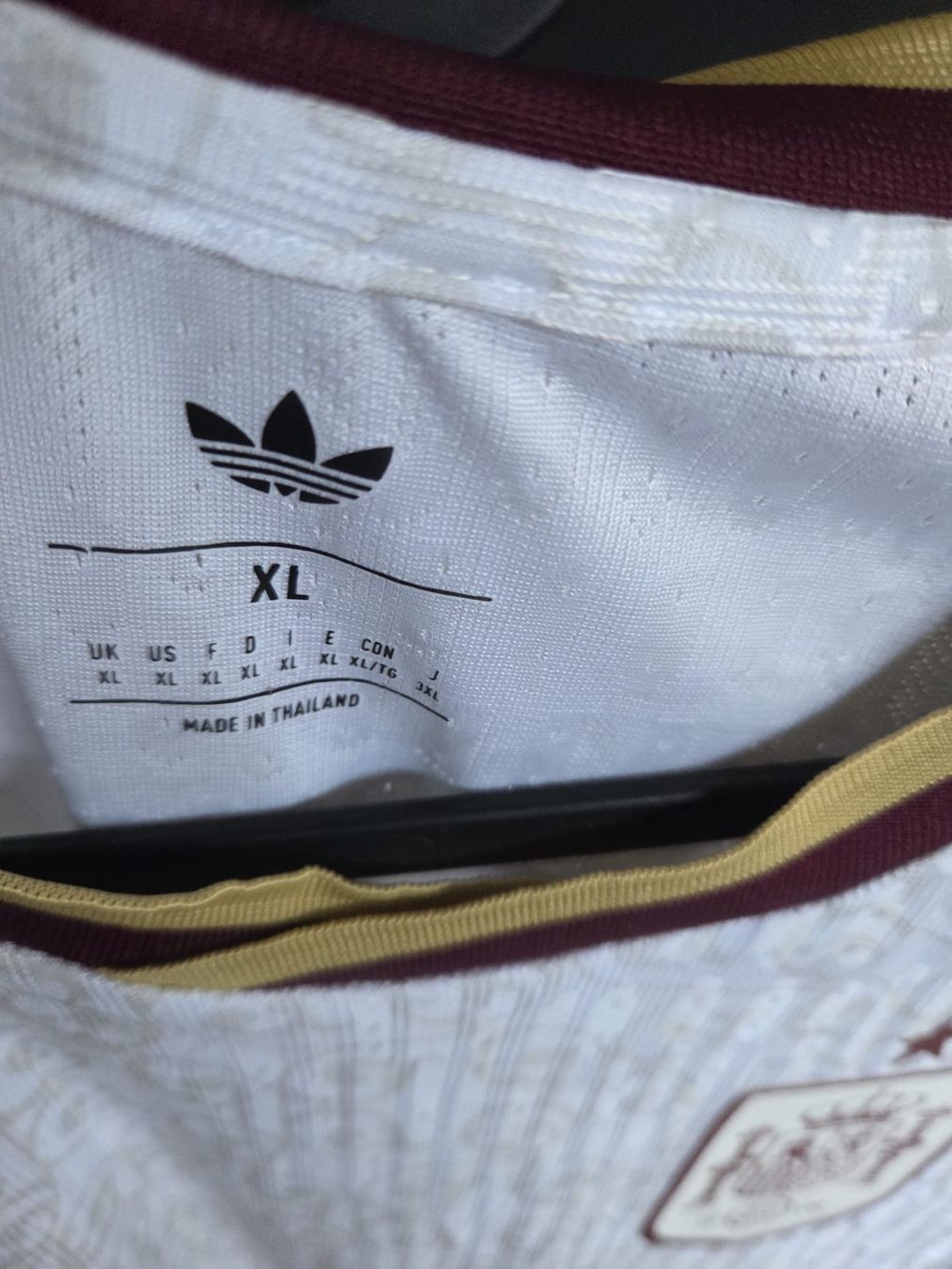 Adidas Canottiere & Pantaloni: !!! Spanien Trikot WM 2026 !!! – Nuovo (secondo la descrizione) da Reinach BL venduto da Ibizo69 7