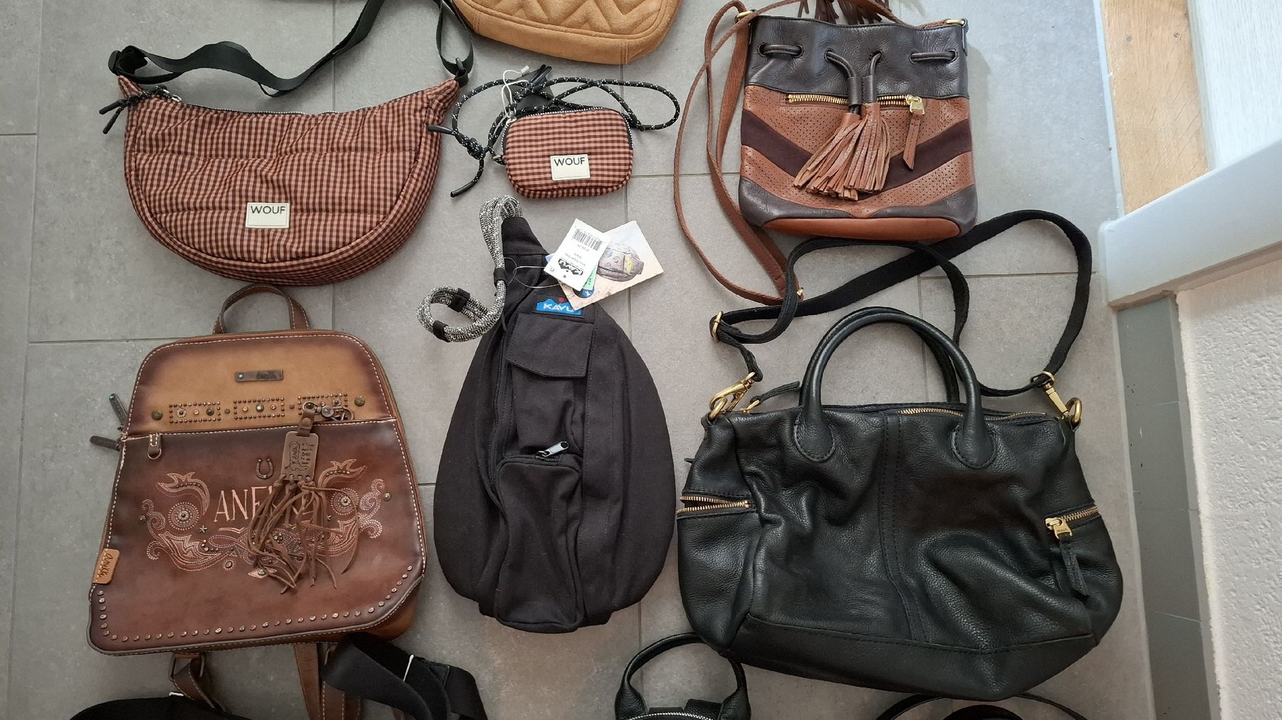 Borse da donna: lot de 16 sacs – Nuovo (secondo la descrizione) da Orbe venduto da roxanny2021 2