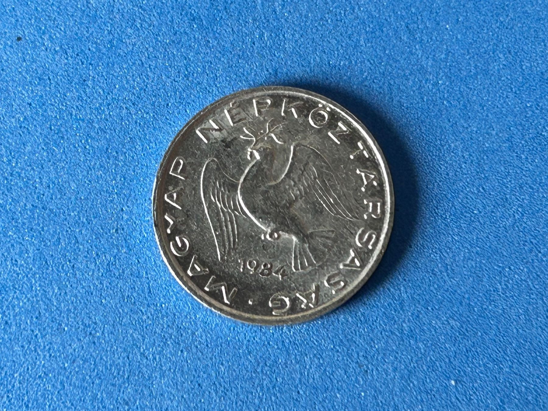 Tutti le monete: Hungary - 10 Fillér 1984 – Usato da Corcelles NE venduto da AJKader 7