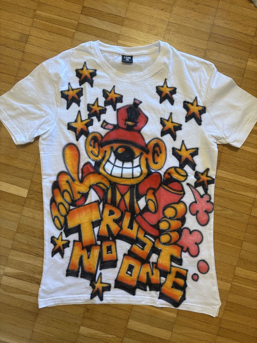 T-shirts: LE ZESTE AIRBRUSHED TSHIRT – Neuf (Voir description) à Adliswil par zuerichloulii