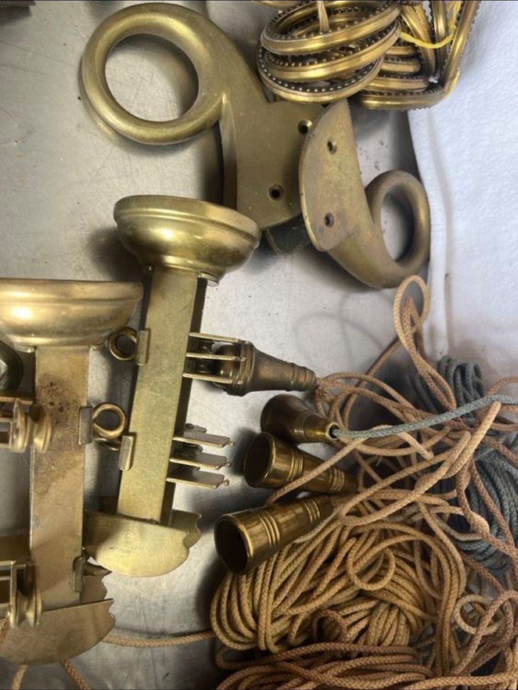 Altro per la casa: Konvolut Messingteile  div.  Vorhänge Hänger Vinta – Usato da Meggen venduto da dav_7vw6 4