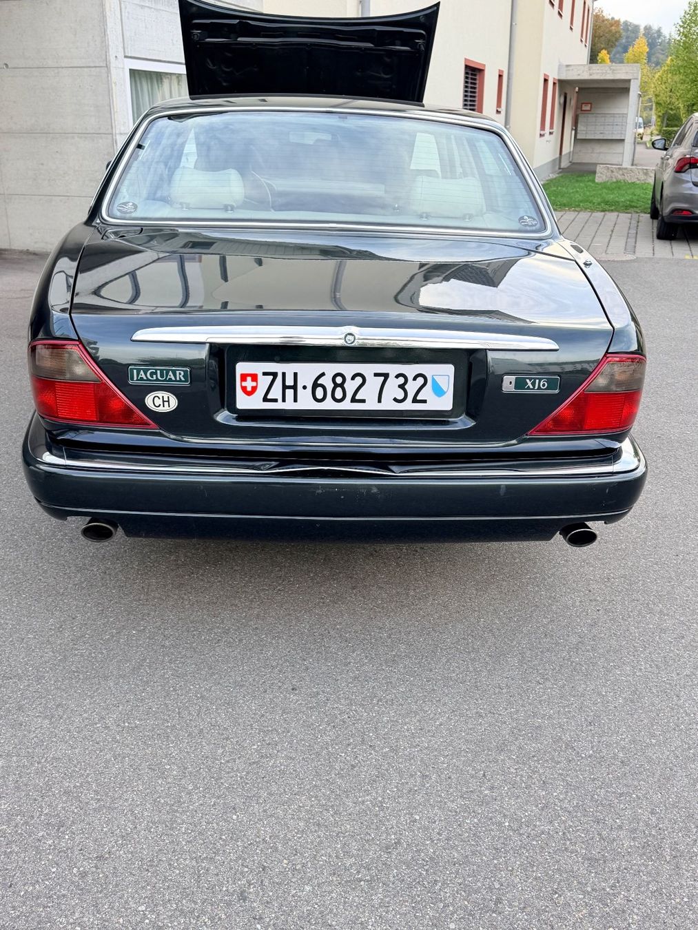 Jaguar Automobili: JAGUAR XJ6 3.2 – Usato da Kollbrunn venduto da baj_zt6g 8