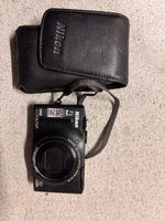 Digitalkamera Nikon Coolpix schwarz mit Tasche gebraucht