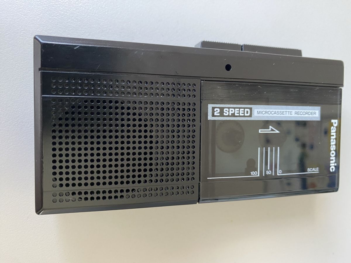 Kompaktkassetten: Panasonic Microkassette Recorder – Defekt aus Luzern von Harikan 5