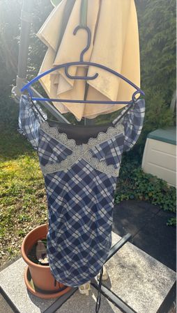 Sommerliches Kleid mit Karomuster, Grösse S, super Zustand!