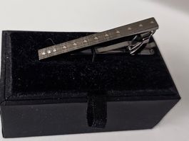 Krawattennadel neu und in Box verpackt