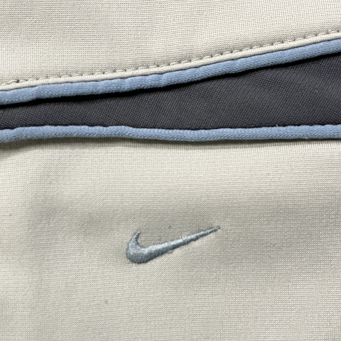 Nike Giacche: Vintage Nike Zipped Jacket (M) – Usato da Chamoson venduto da Sapoloshop 1