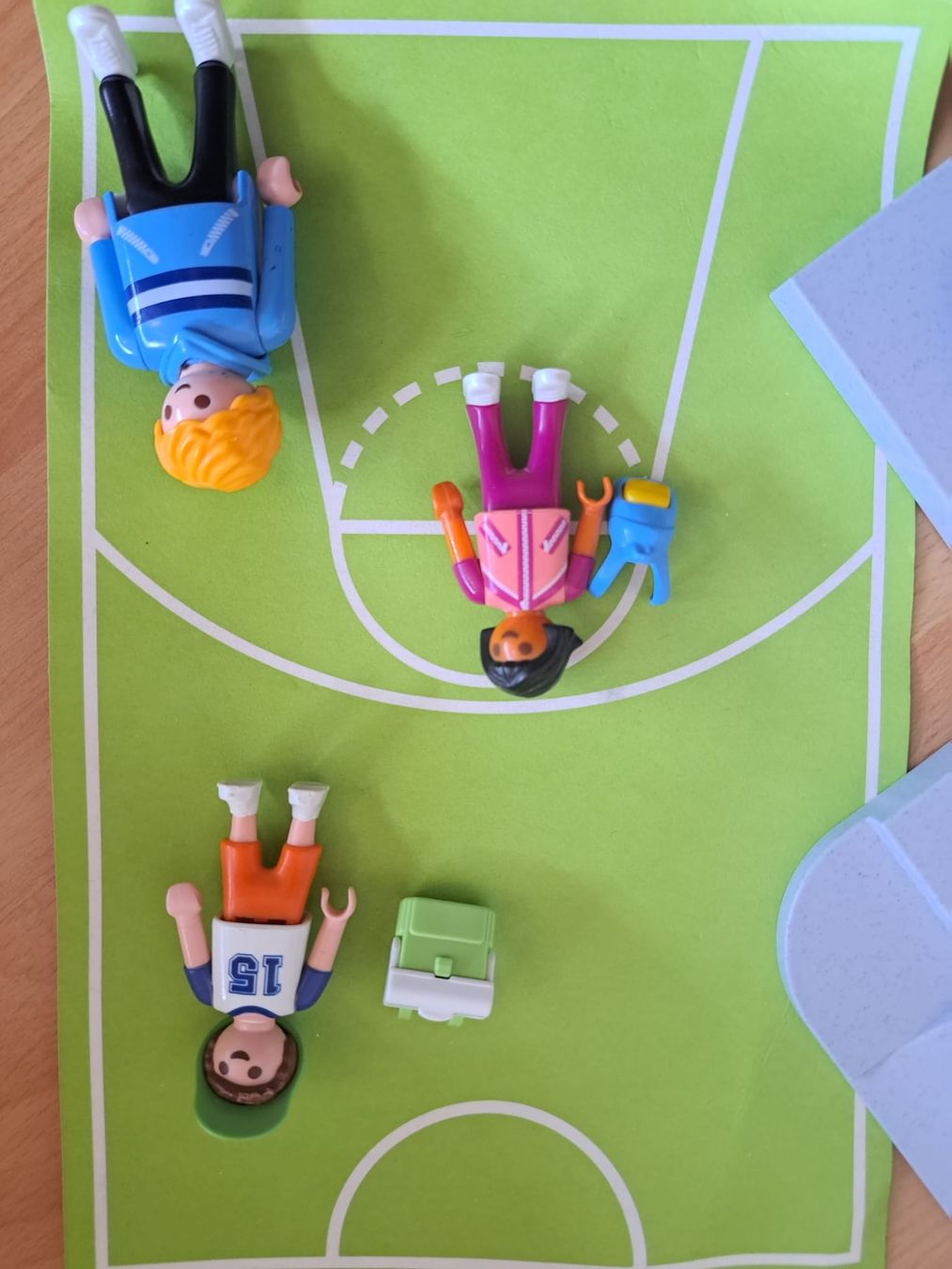 Playmobil Spielzeuge: Playmobil Turnhalle – Gebraucht aus Frutigen von mai78 1