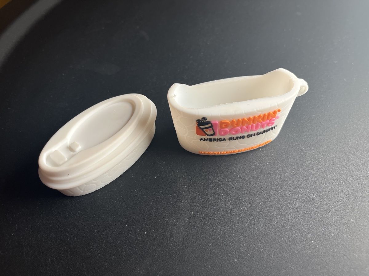 Apple Cuffie: Dunkin Donuts Airpods Hülle Silikon Case – Usato da St. Gallen venduto da hitman_22 1