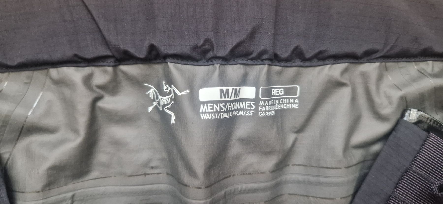 Arcteryx Hosen: Regenhose Arcteryx M – Gebraucht aus Altdorf UR von marbet_71 3