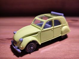 Modellauto verem 2CV6