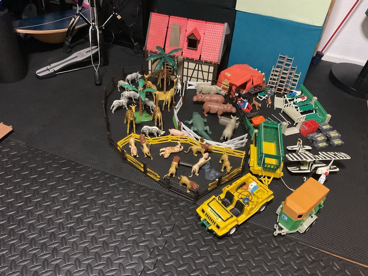 Playmobil Giocattoli: Playmobil Scheune / Safari – Usato da Stans venduto da wiib 1