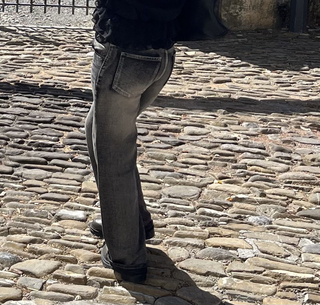 Jeans: DARK GREY WIDE-LEG JEANS – Usato da Lausanne venduto da hib_y68h 1