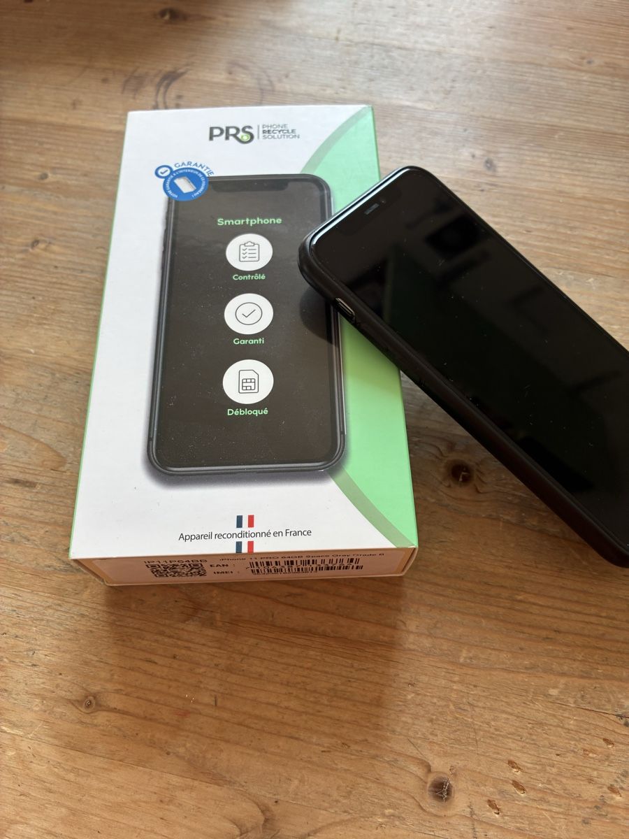 Apple Telefoni cellulari / Smartphones: iPhone 11 Pro 64GB Space Grau – Usato da Zürich venduto da dep_x5j7