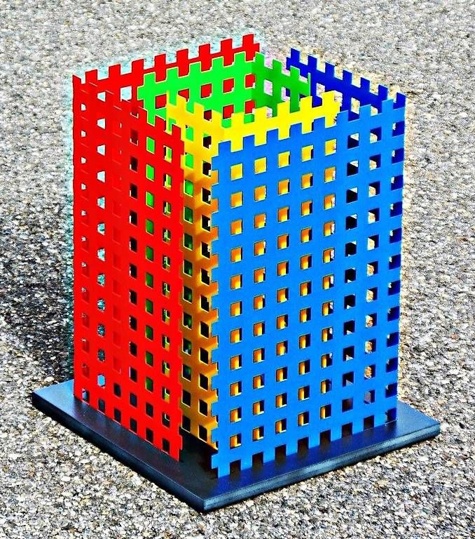 Skulpturen & Statuen: Skulptur-Objekt – Gebraucht aus Niederrohrdorf von phu_8rpt