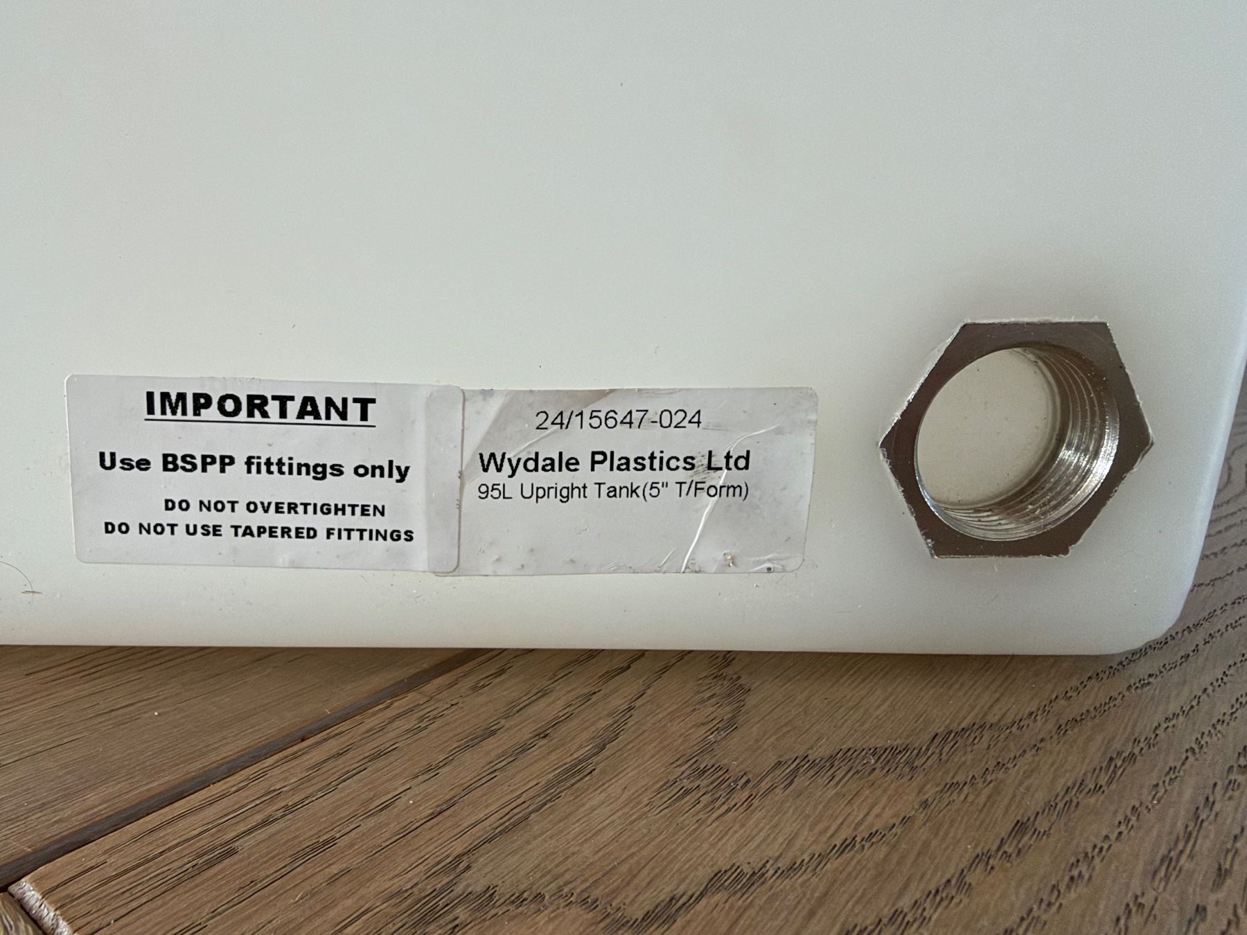 Abreuvoirs & Auges: Wydale Plastics Wassertank 95 Liter neu – Neuf avec emballage d'origine à Kirchlindach par mat_bn9m 1