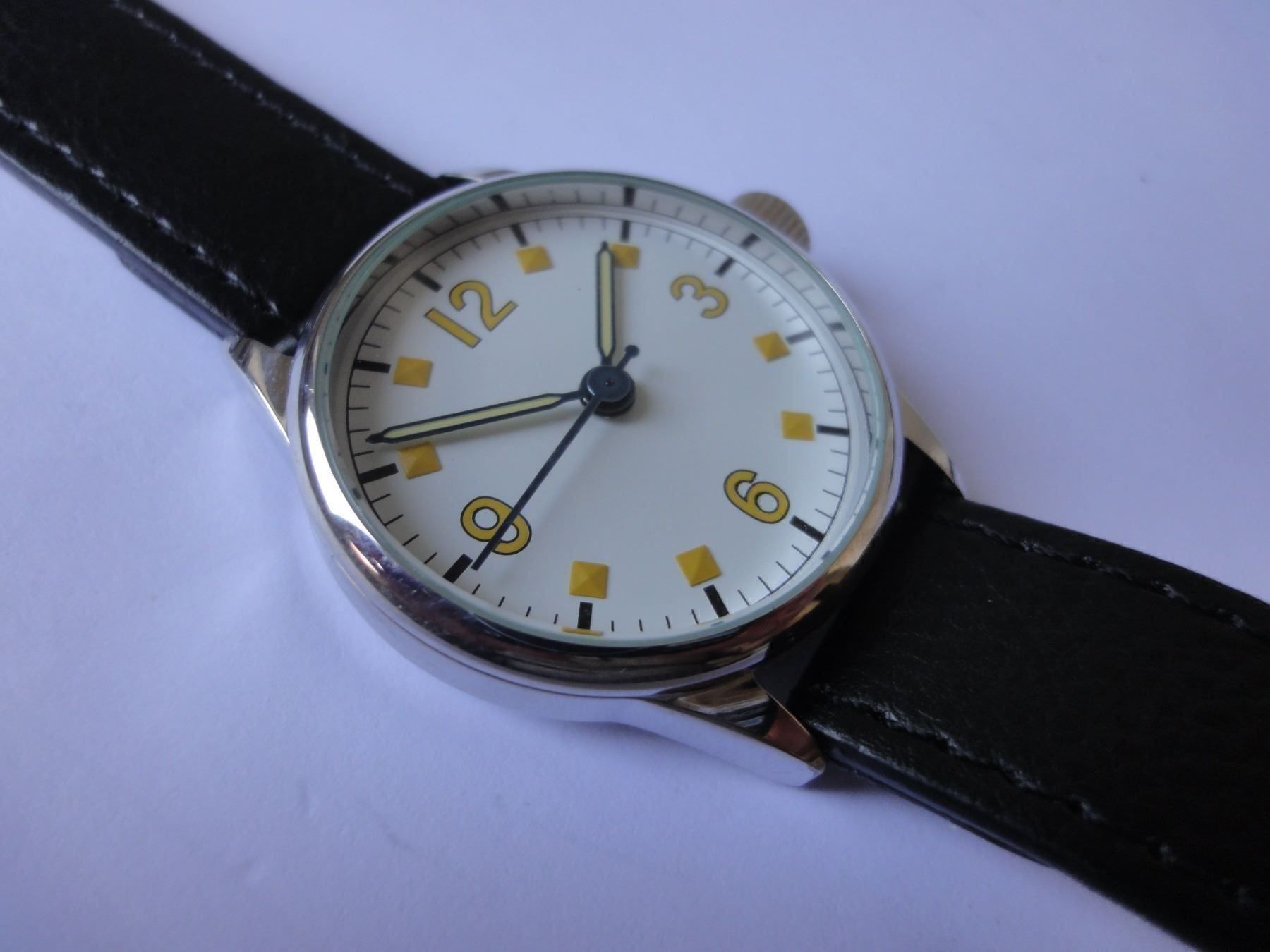 Orologi: Pilotenuhr RCAF Canada Handaufzug – Nuovo (secondo la descrizione) da basel venduto da Vulcanus 2