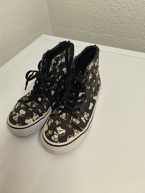 Vans Schuhe für Jungen: Coole Vans neuwertig Gr.30 Snoopy – Gebraucht aus Steinhausen von surfero
