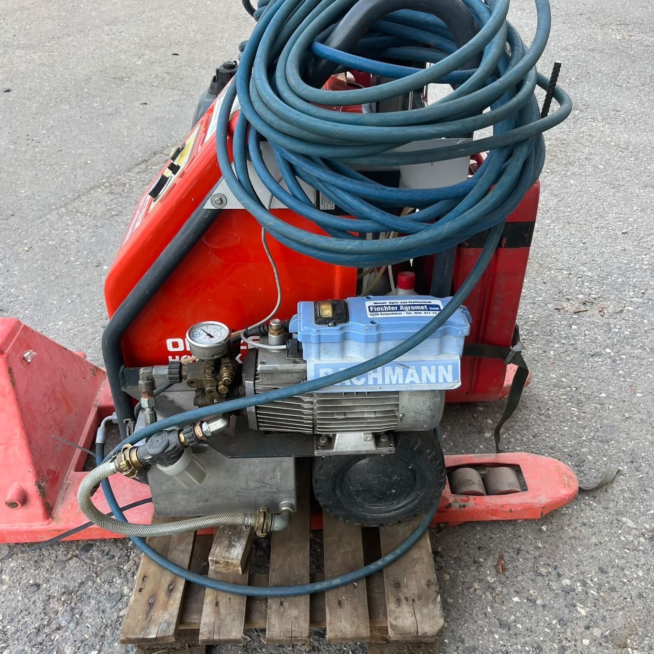 Honda Generatori di corrente: Hydrotherm Gerät mit Honda Stromgenerator – Usato da Flumenthal venduto da Deere6110